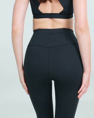 Allegro Flared Legging | Moonrock Black